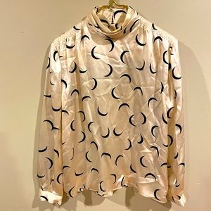 constance saunders for richard warren II•cream and black turtle neck SILK blouse